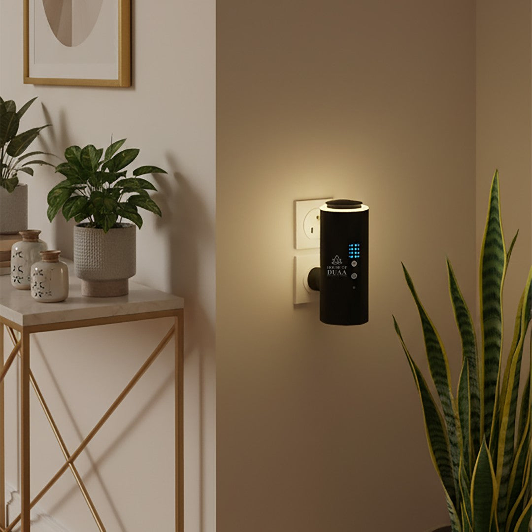 The Véra Glow Plug-In Smart Scent Diffuser Black Full View - House of Duaa