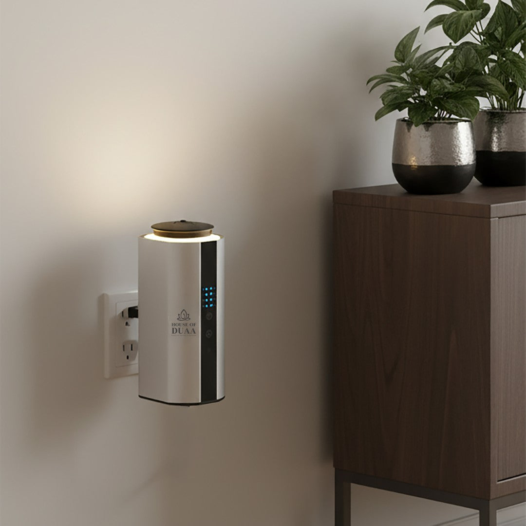 The Véra Glow Plug-In Smart Scent Diffuser Silver - House of Duaa