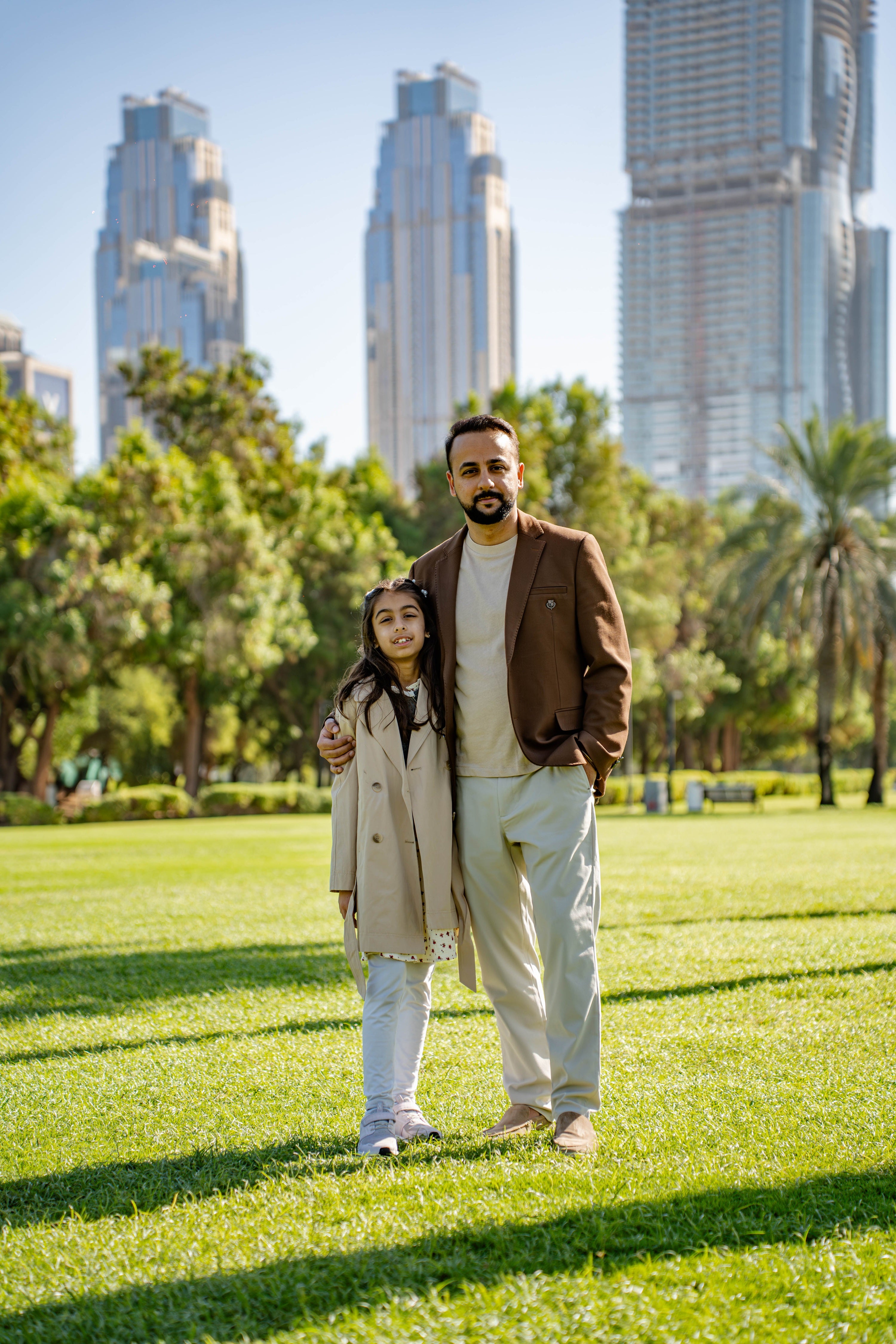 House of Duaa is a father-daughter fragrance brand blending Middle Eastern heritage scents with modern diffuser technology to create atmosphere, peace, and meaning at home.